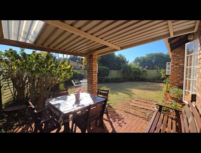 3 BEDROOM TOWNHOUSE FOR SALE IN ANNLIN